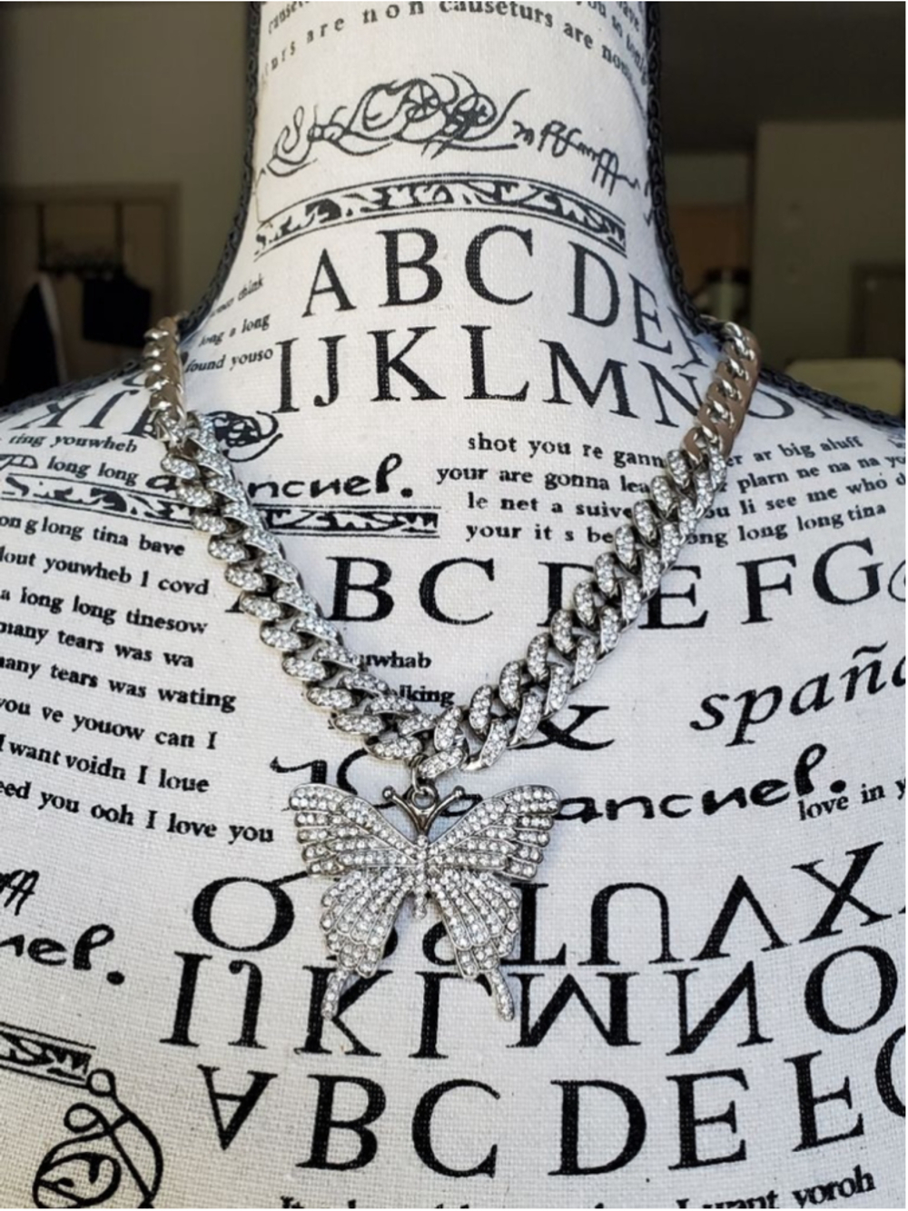 Sexy Silver Butterfly Charm Necklace,
